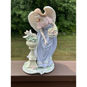 2006 Porcelain Handpainted Angel & Dove Members Mark Holiday Collection Decor